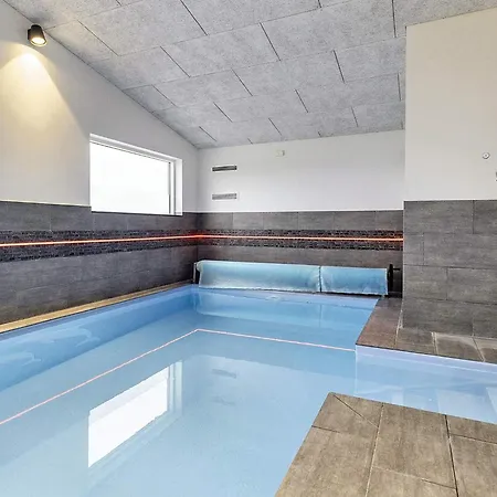 度假居 16 Person In Vaeggerlose