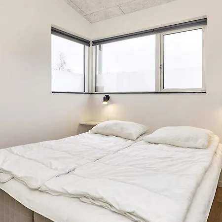 16 Person In Vaeggerlose 度假居