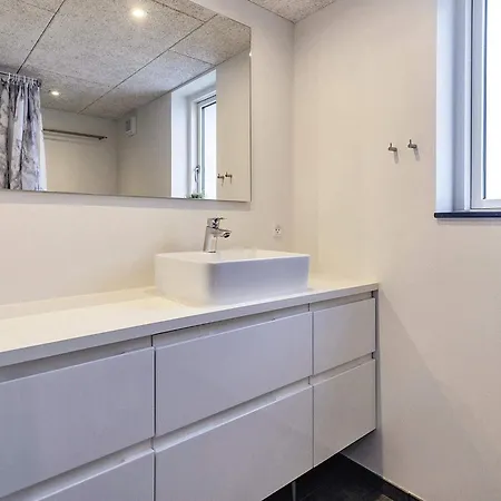 度假居 16 Person In Vaeggerlose