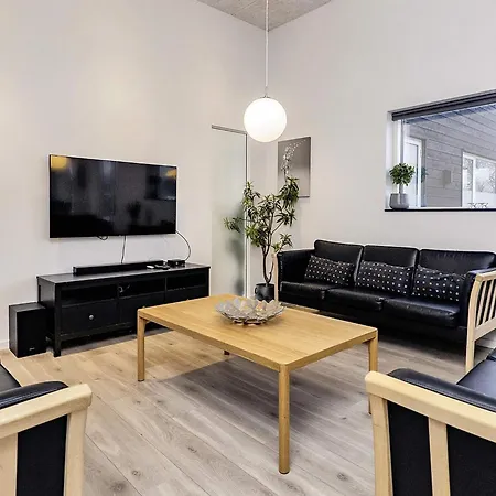 16 person holiday home in Væggerløse Feriehus *